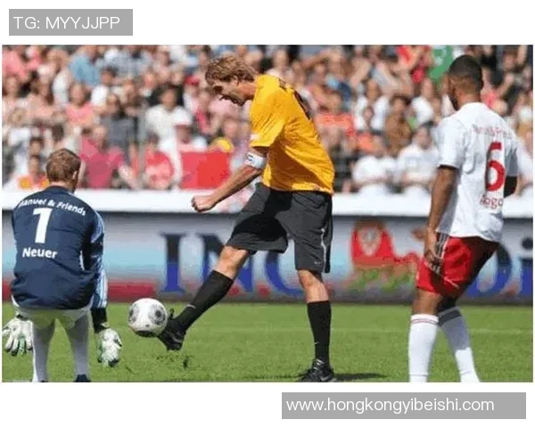 法国足球新生代崛起：现役球星引领未来蓝军之路